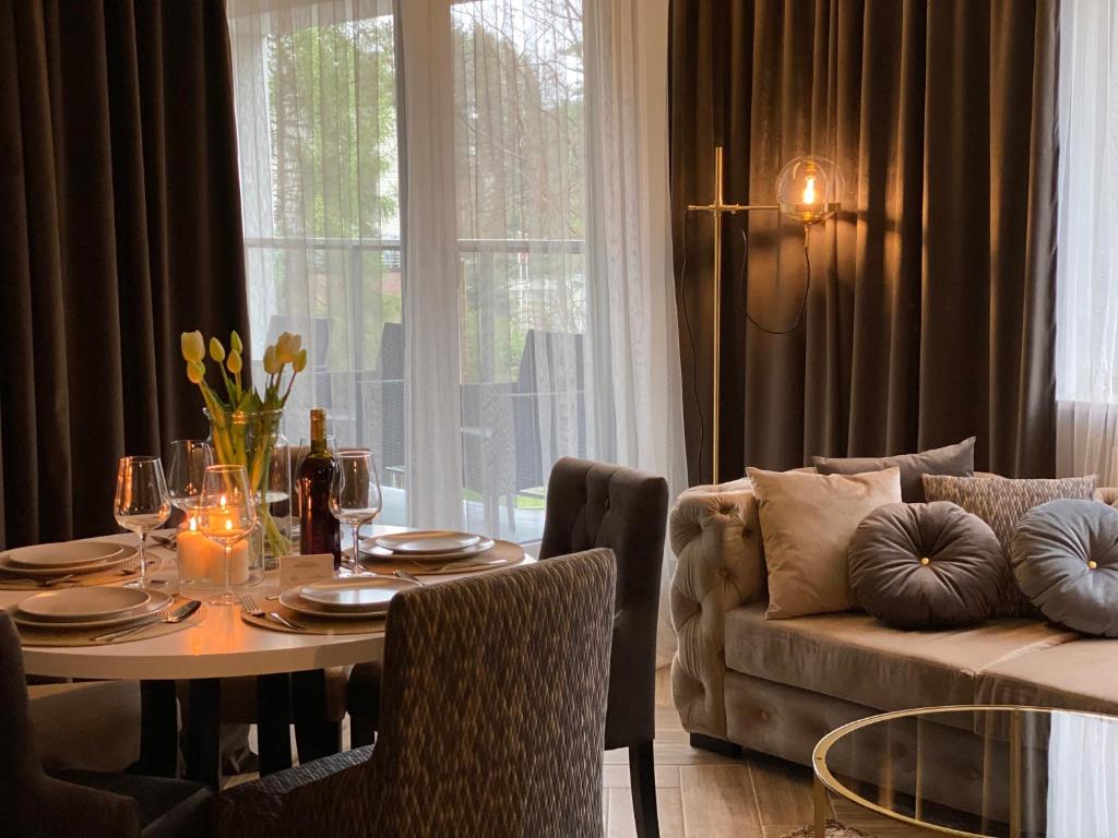 Family & Business Sauna Apartments No 7 Leśny nad Zalewem Cedzyna Unikat - 3 Bedroom with Private Sauna, Bath with Hydromassage, Terrace, Garage, Catering Options - 15