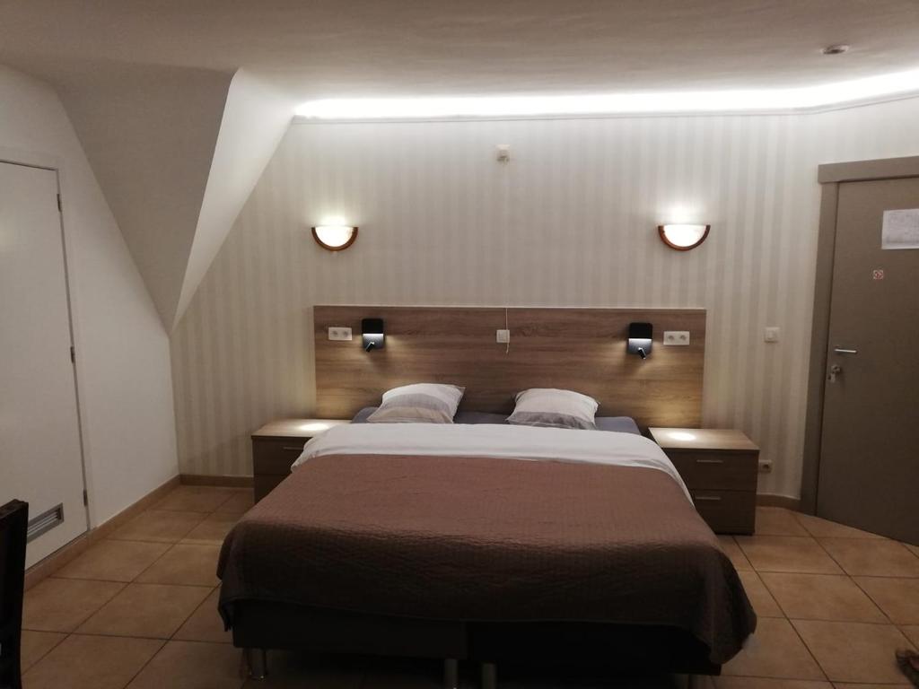 Arconaty Hotel - Habitación Doble Superior