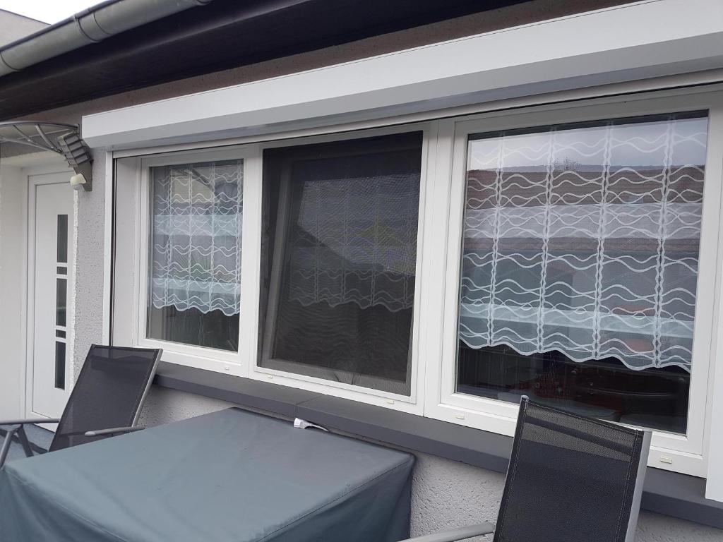 Pferdepension Jäger - Apartment With Balcony