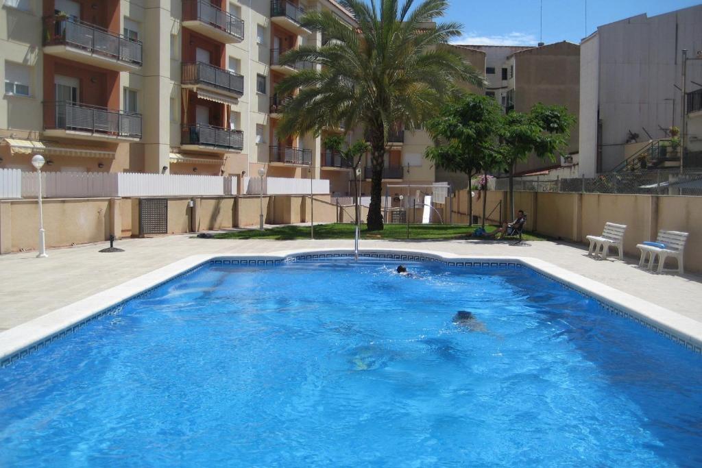 AT160 Rodes, Torredembarra – Precios actualizados 2023
