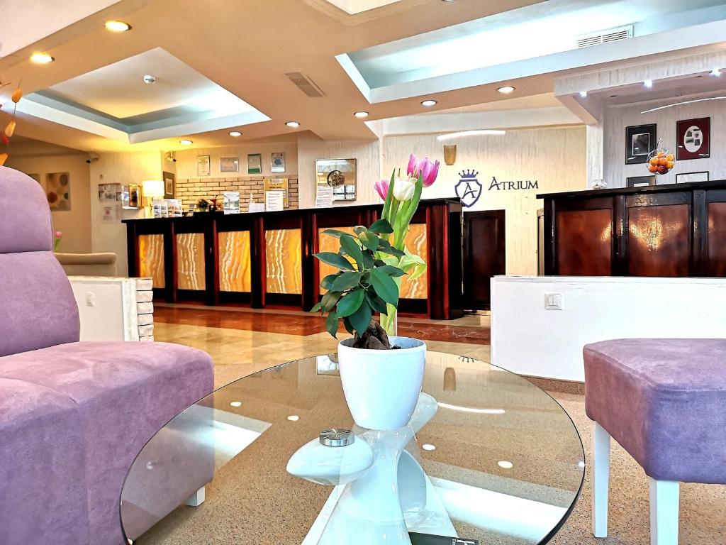 
The lobby or reception area at Atrium Hotel Bucharest City Center

