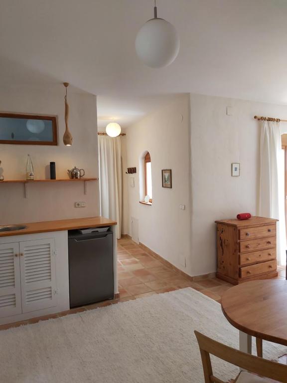 Kuchyňa alebo kuchynka v ubytovaní Cortijo El Molino Apartamento"El balconcito"