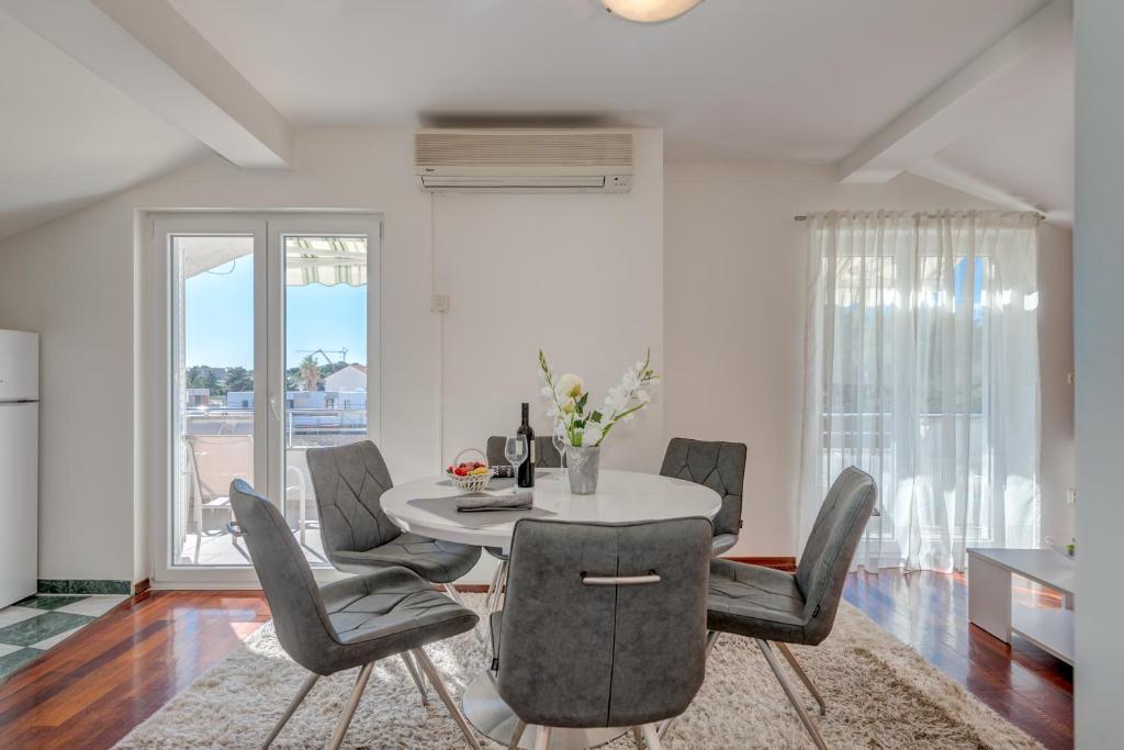 Apartment Karla, Novalja (updated prices 2024)