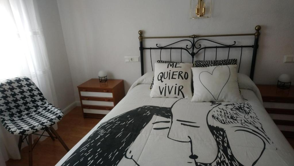 Postel nebo postele na pokoji v ubytování Hostal "Los Chanos el Ruso"