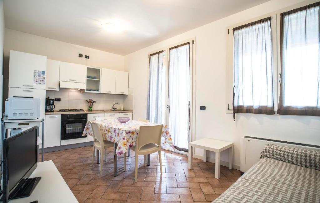 Kuchyň nebo kuchyňský kout v ubytování Residence Karina