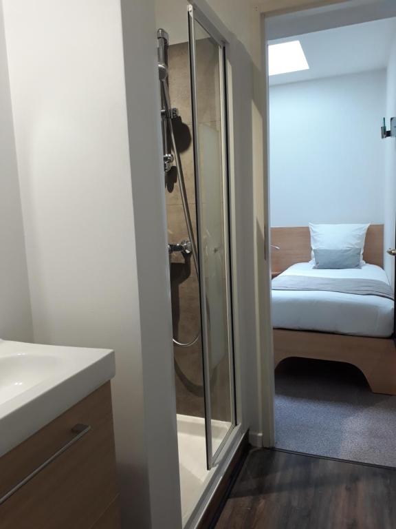 Hôtel des Voyageurs Centre Bastide - 13