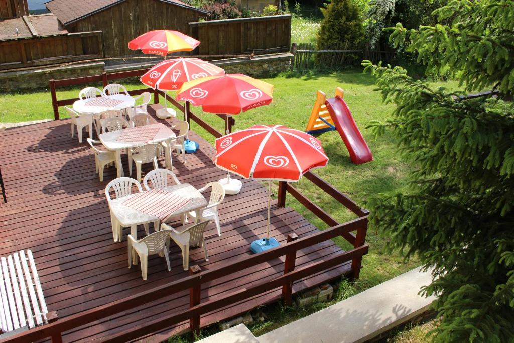 Zahrada ubytování Penzion Pohádka
