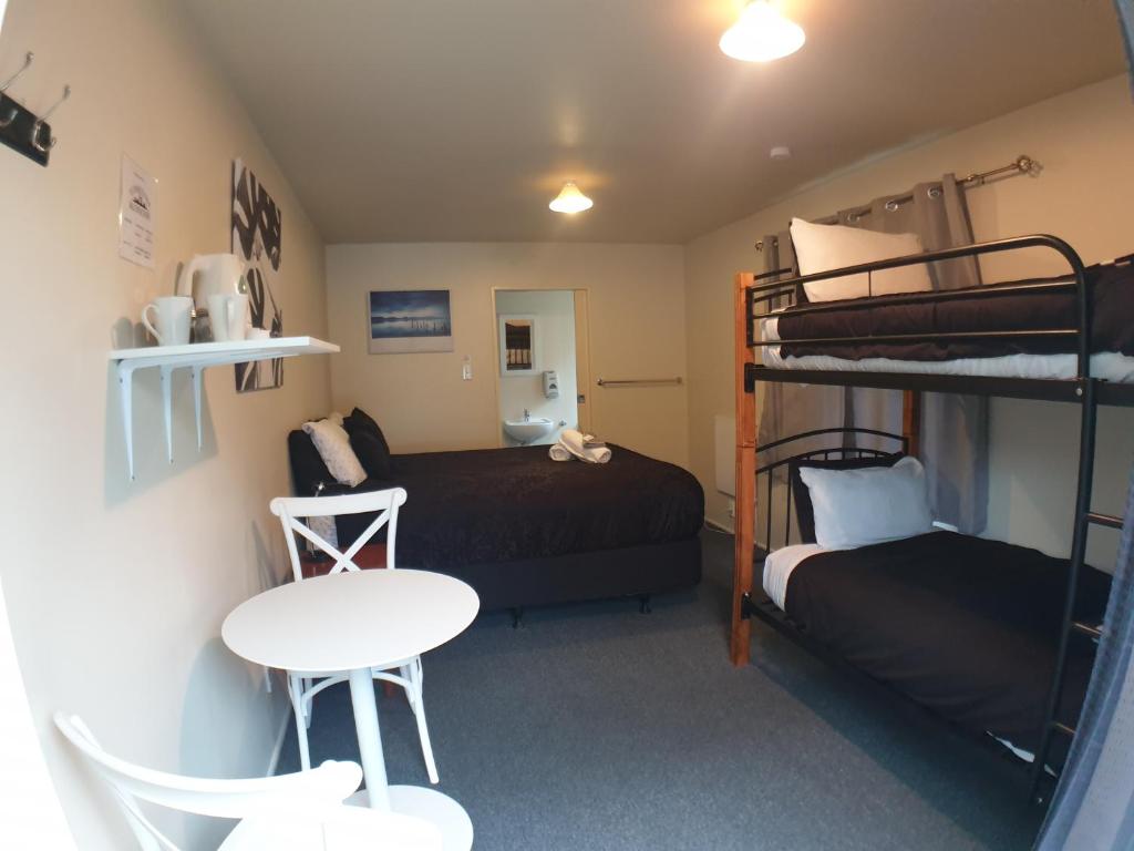 Tombstone Motel, Lodge & Backpackers - Resim 13