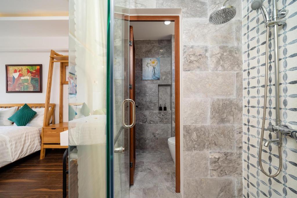 Koupelna v ubytování An Nhien Boutique Villa