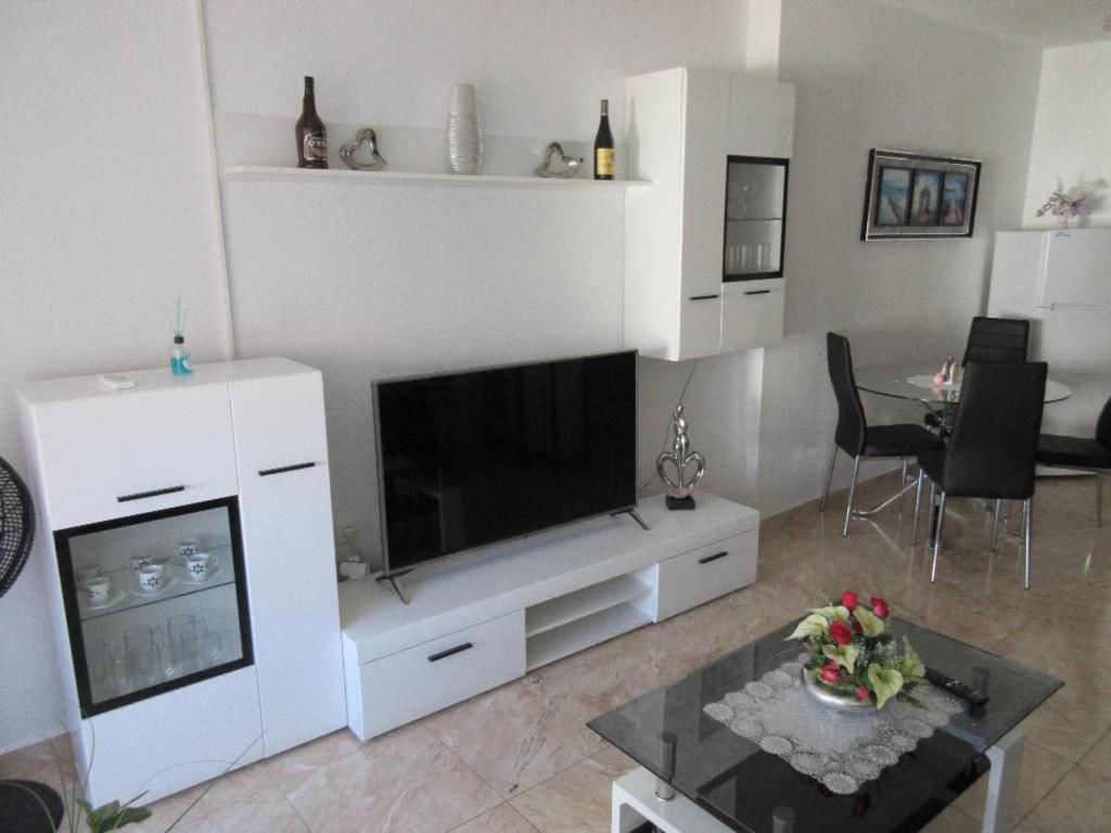 https://cf.bstatic.com/xdata/images/hotel/max1024x768/253504514.jpg?k=0d99c13c71b03b24ea5bcf00b972dd937d021bcf29d00cf1461e2497beacdc35&o=&hp=1