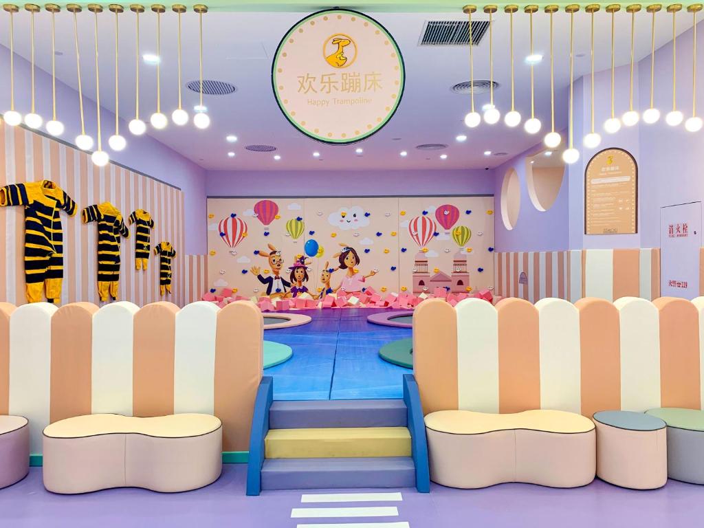Posezení v ubytování Primus Hotel Shanghai Sanjiagang - Offer Pudong International Airport and Disney shuttle