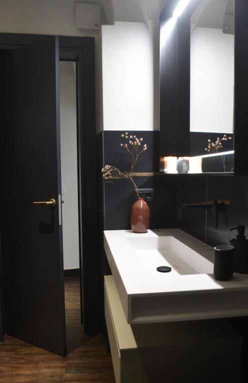 Kúpeľňa v ubytovaní PALAZZO DELLE SIRENE Deluxe Apartment & Boutique Rooms