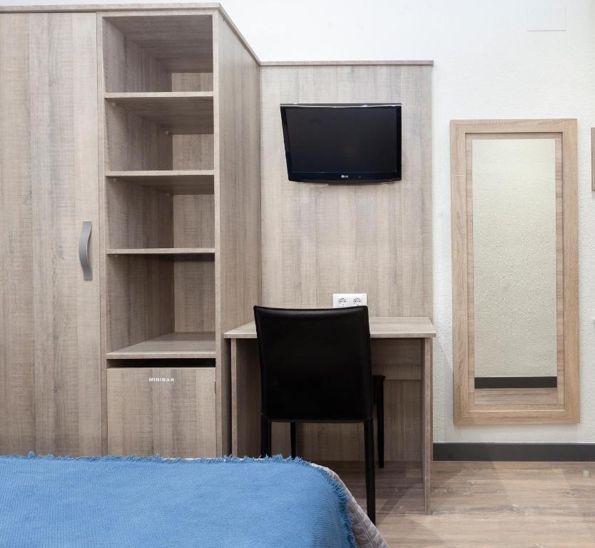 Hostal María Luisa - Resim 45