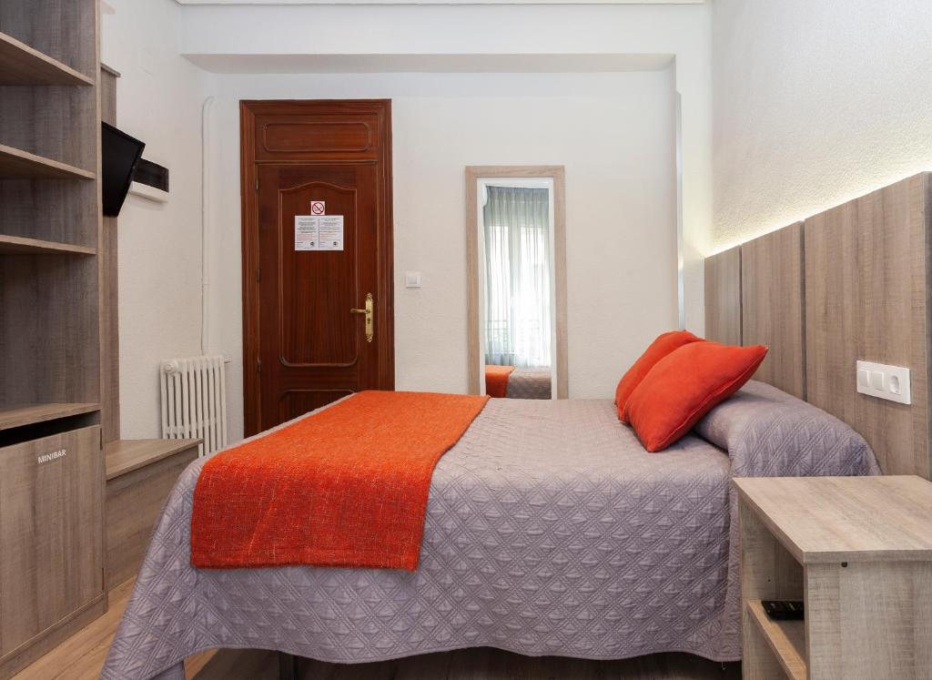 Hostal María Luisa - Resim 42