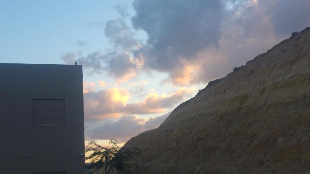 Fotografie z fotogalerie ubytování הבית ליד המצוק By The Cliff v destinaci Micpe Ramon