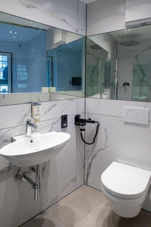 Koupelna v ubytování Hotel Fischertor