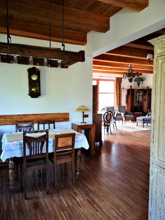 Posedenie v ubytovaní Villa Kuligi