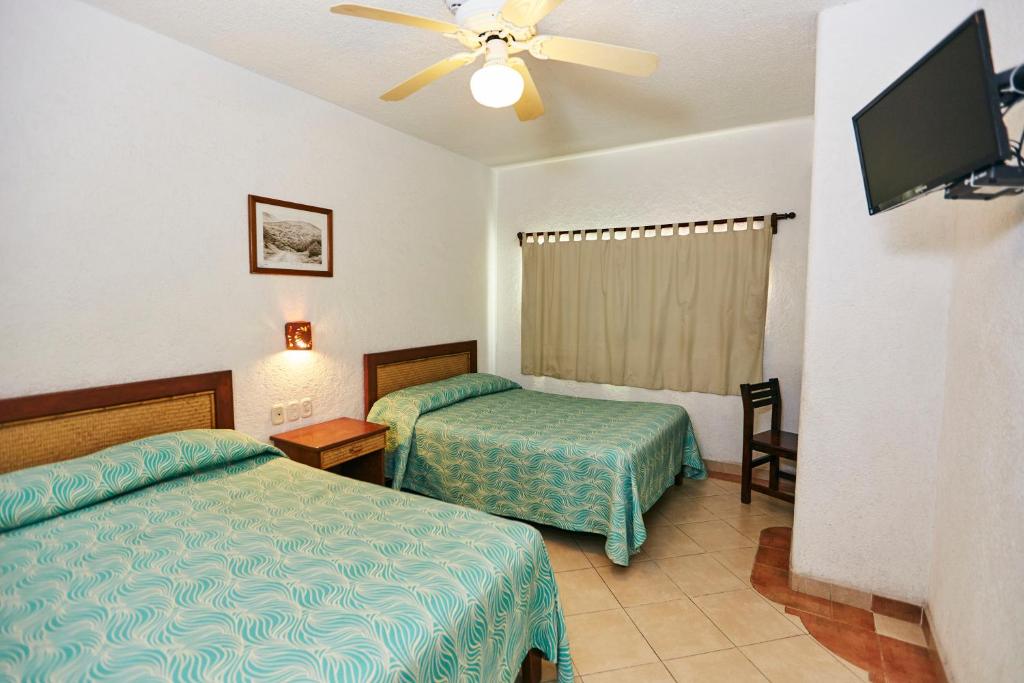 Hotel Suites Ixtapa Plaza - Habitación Doble Con Dos Camas Dobles