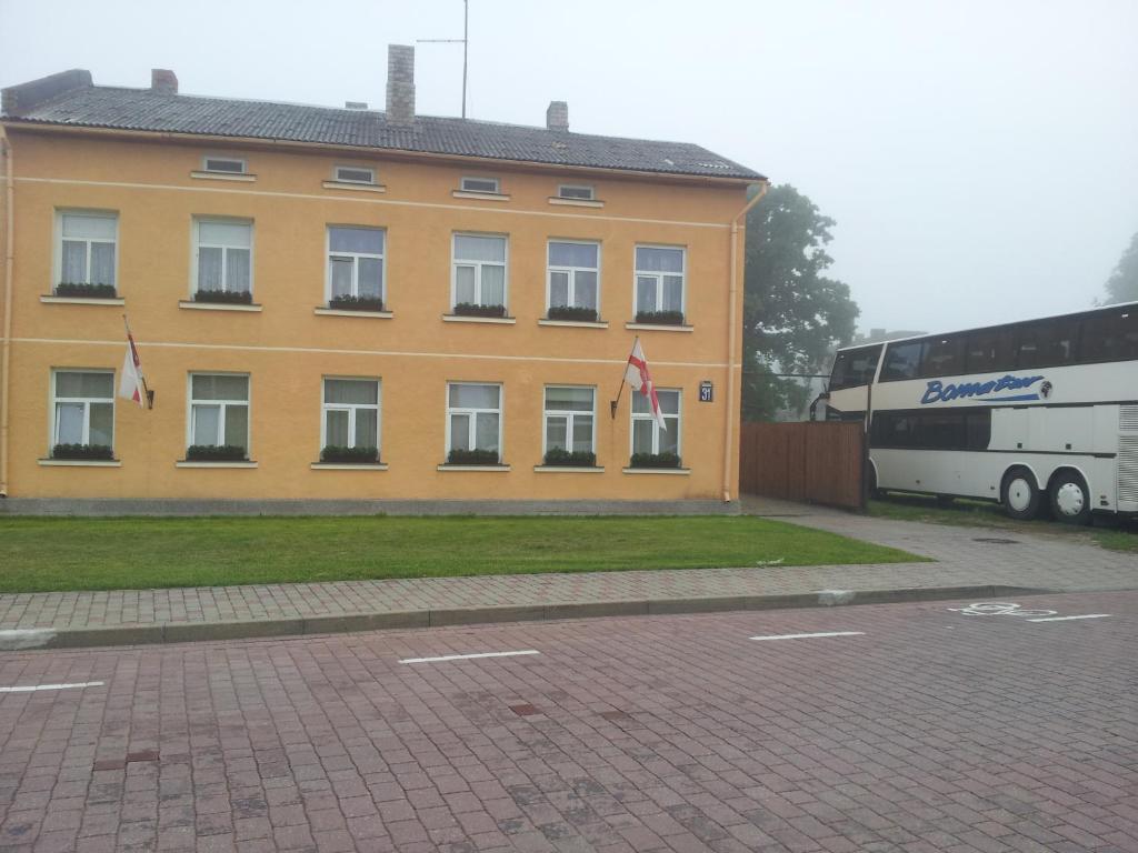 Gallery image of Viesu Nams Dzirkaļi in Ventspils