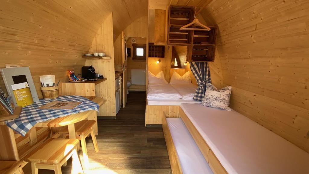 Postel nebo postele na pokoji v ubytování Glamping Park