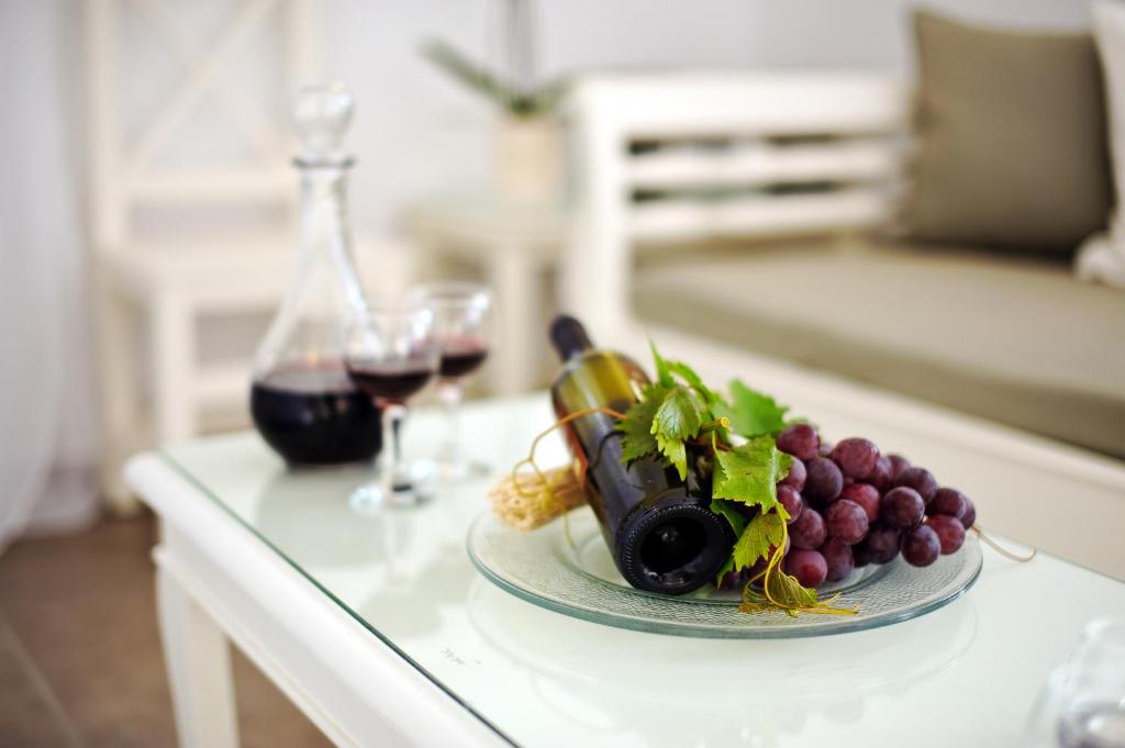 Archontiko Suites Santorini - 14