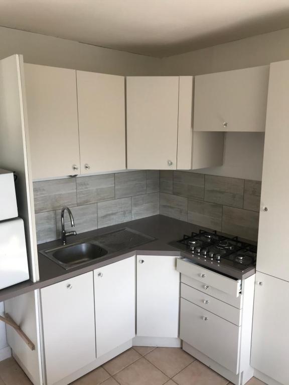 LE COCON - Terrasse - Lumineux - Proche RENNES - Apartamento De Una Habitación