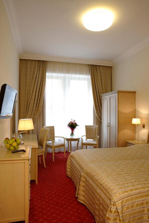 Spa Hotel Schlosspark - 3