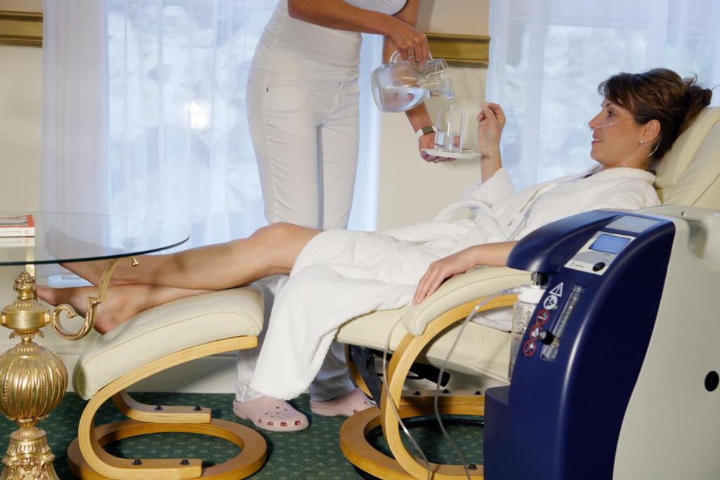 Spa Hotel Schlosspark - Resim 45