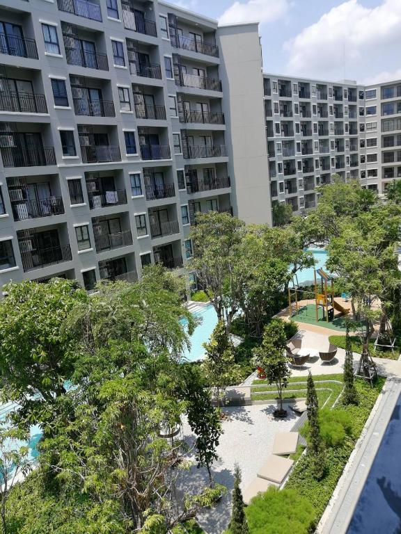 Bazén v ubytování La Casita Hua Hin Pool and Garden View nebo v jeho okolí
