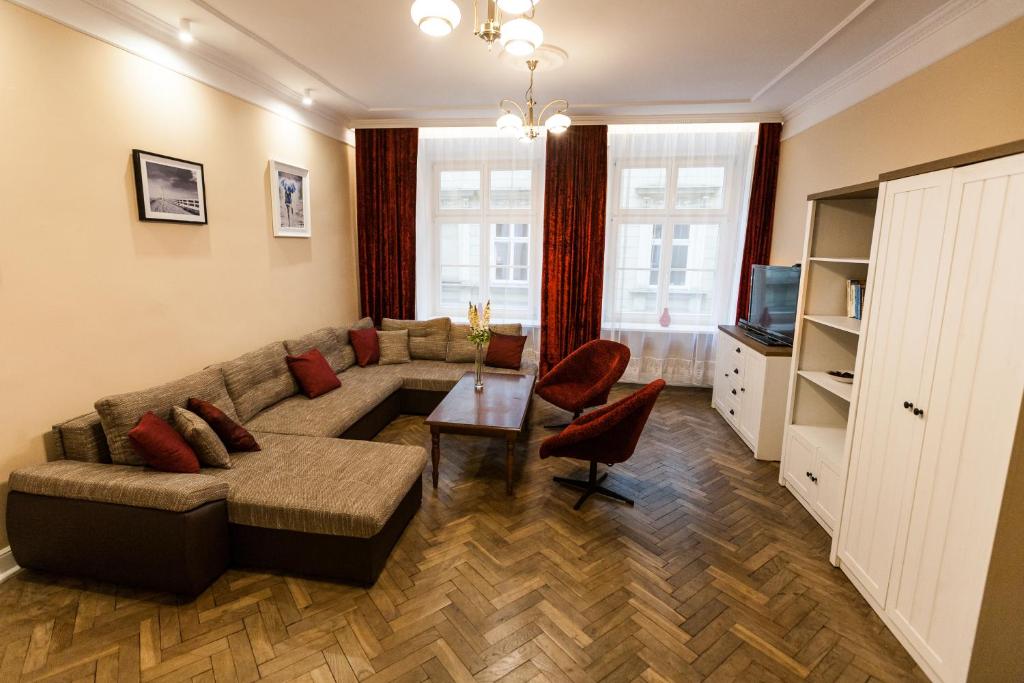 Posedenie v ubytovaní Vintage Poselska Apartment