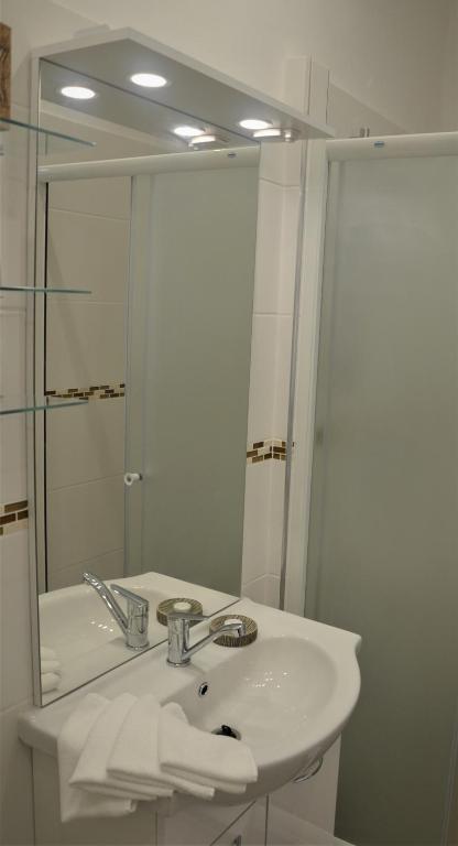 Apartmány Pod vodárenskou věží - Apartamento De Dos Dormitorios