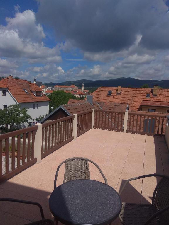Balkón nebo terasa v ubytování Ubytování s vyhlídkou