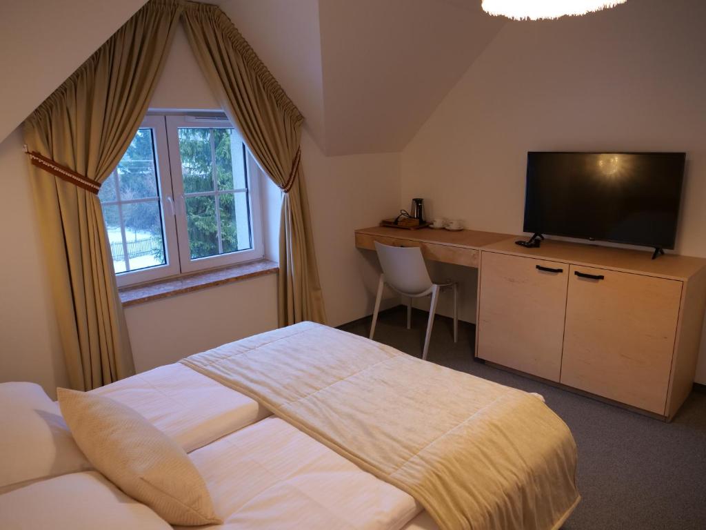 Beskid Ski Villa - 16