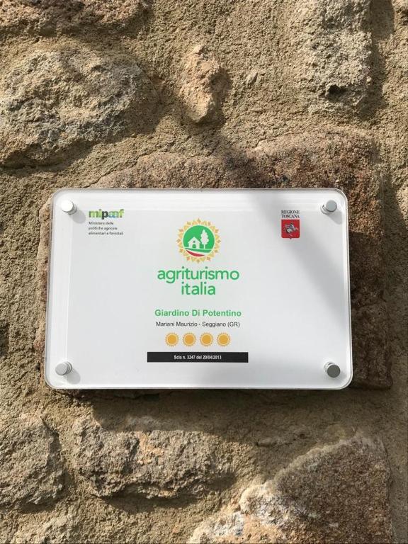 Certyfikat, podpis lub inny dokument wystawiony w obiekcie Giardino di Potentino
