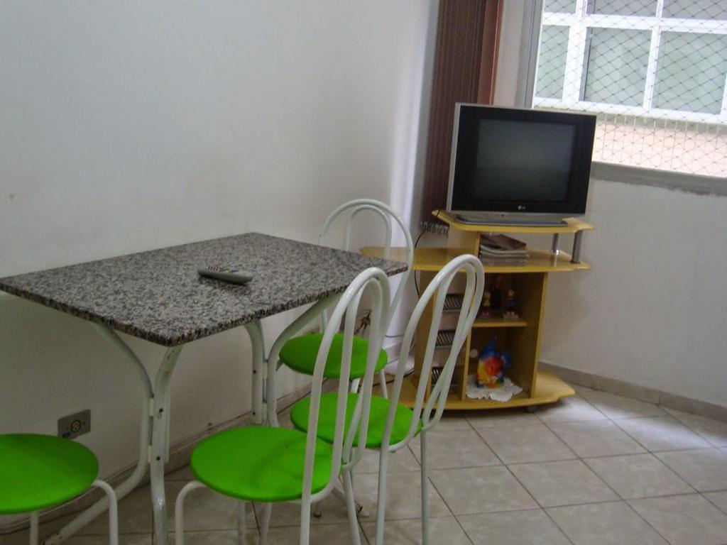  APARTAMENTO EM SÃO VICENTE - SP