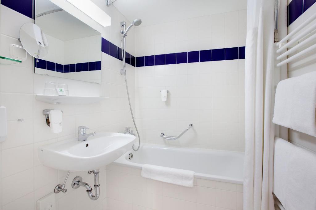 Willow Hotel Restaurant - Junior Suite
