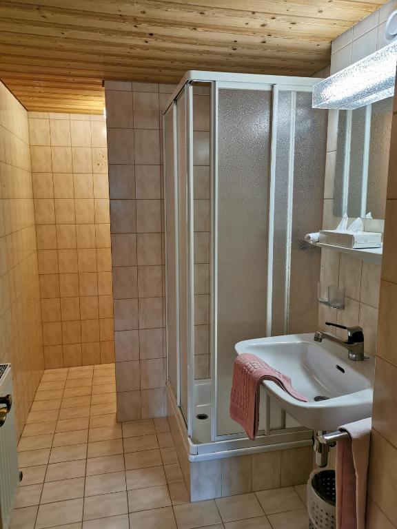 Koupelna v ubytování Hotel Edi
