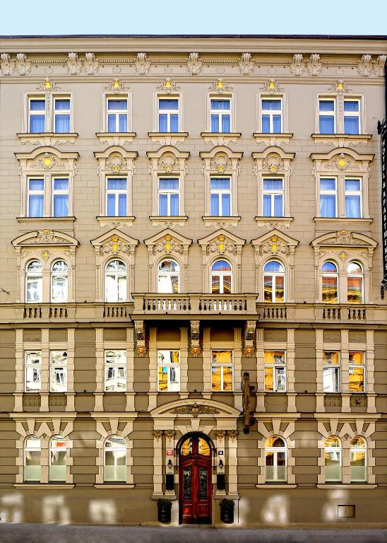 Budova, kde se hotel nachází