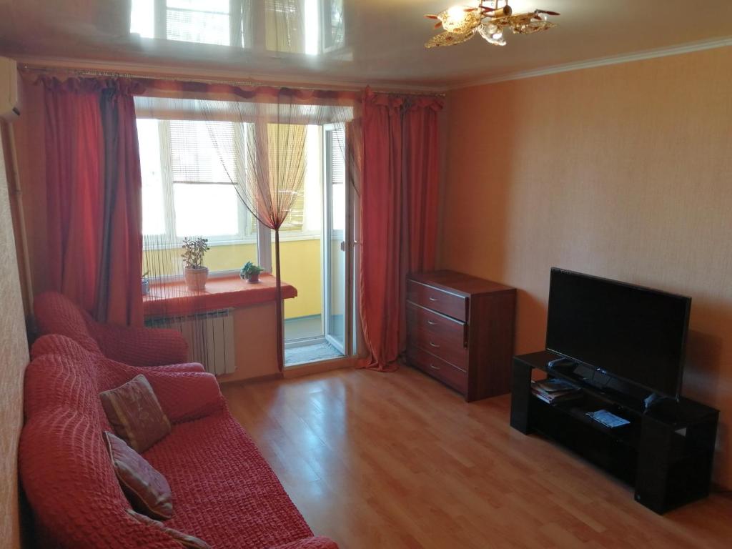 Nedelina 16 - Housity