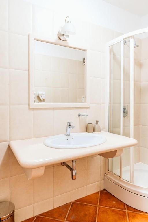 Koupelna v ubytování Sutivan Best Apartments