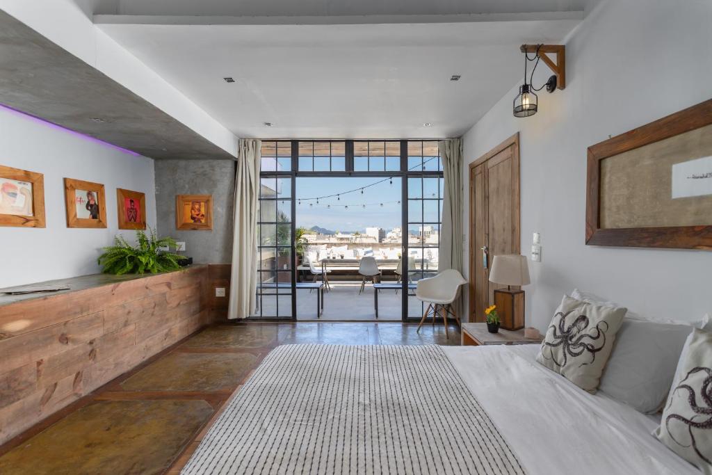  Ipanema Hills Loft