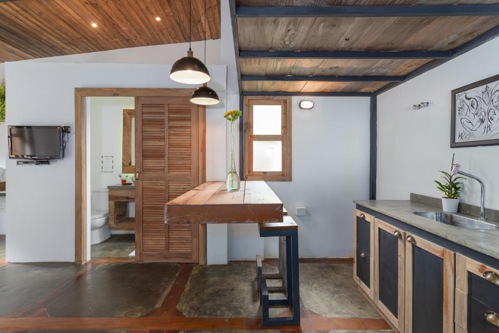  Ipanema Hills Loft
