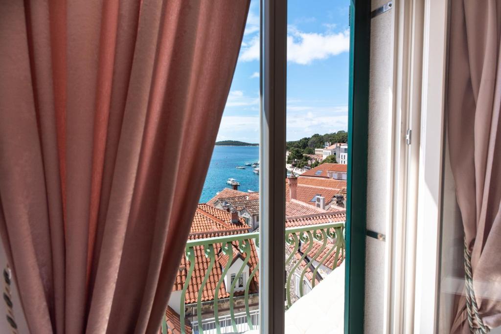 Příroda nedaleko hotelu