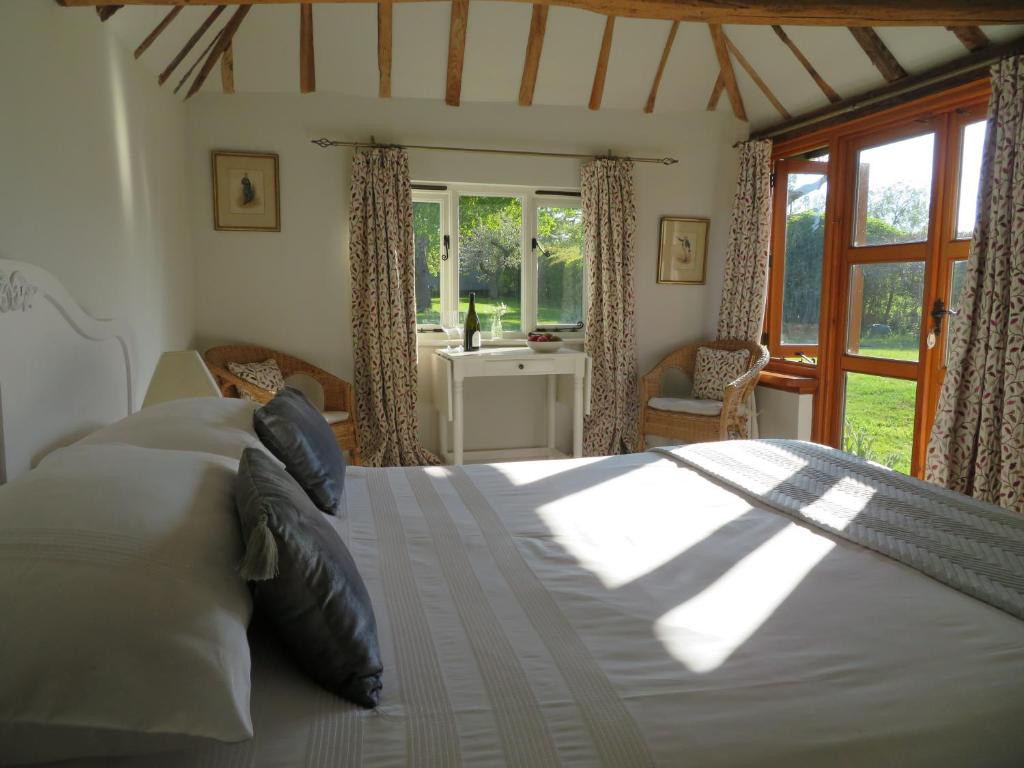 Wilderness B&B 3 Self Contained Rooms Nr Sissinghurst, Headcorn – Updated  2024 Prices