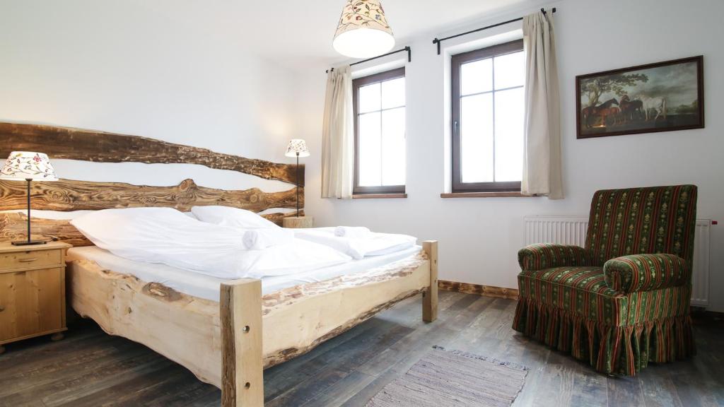 Pensjonat Kupperówka- Stadnina Koni Kolano - Luxe Tweepersoonskamer Met Balkon
