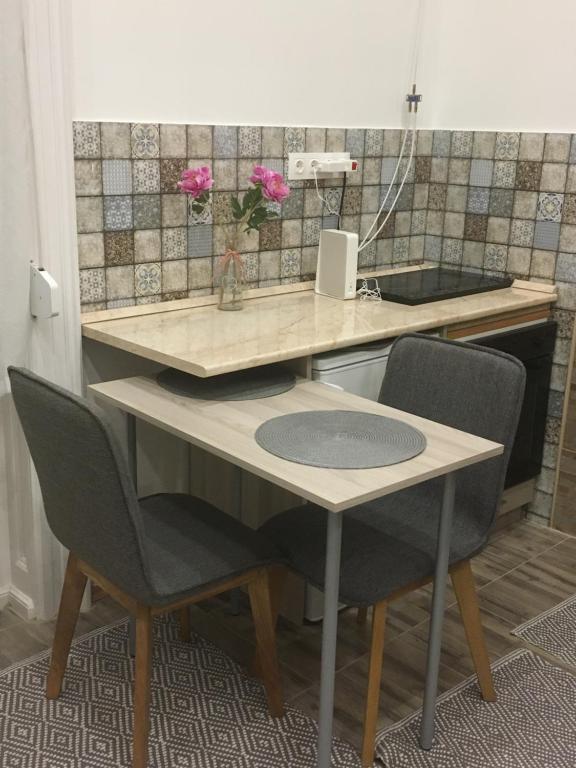 Fotografia z galérie ubytovania Móra apartmanház v destinácii Kiskunfélegyháza