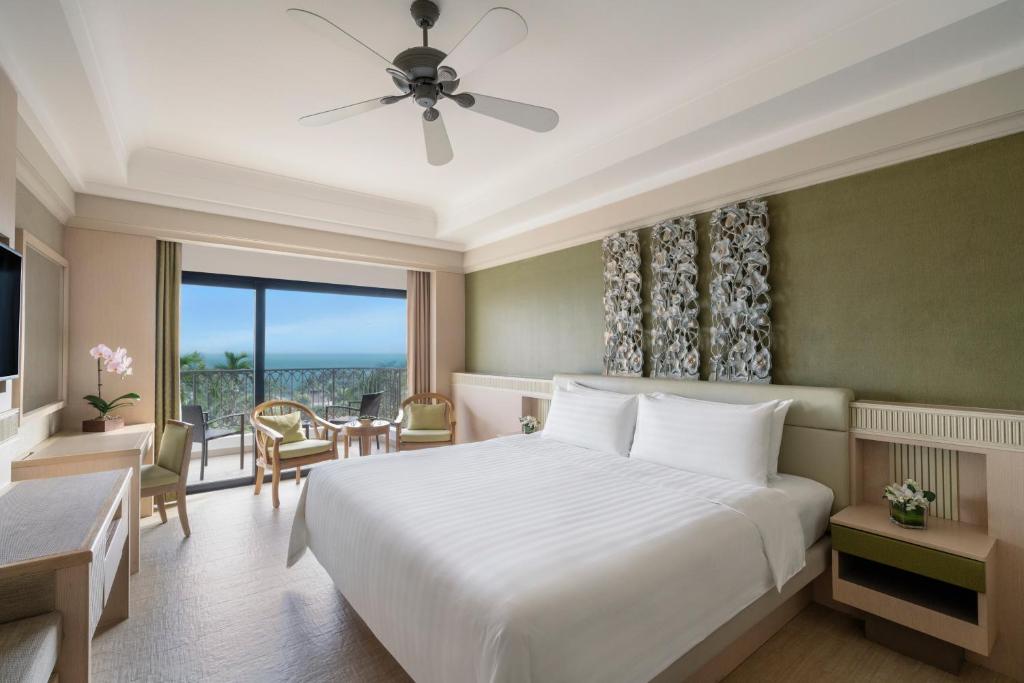 Shangri-La Rasa Sentosa, Singapore photo