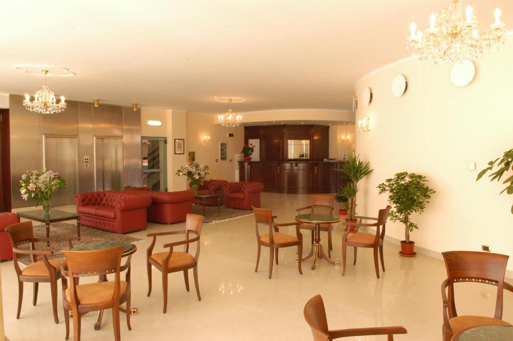 Posezení v ubytování Pilgrim's Hotel