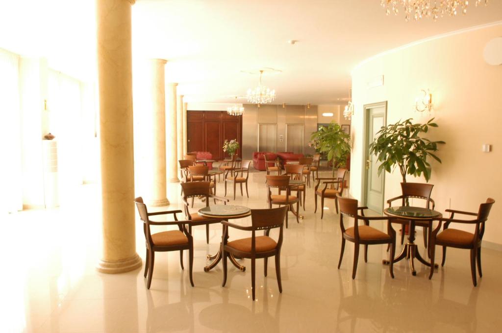 Posezení v ubytování Pilgrim's Hotel