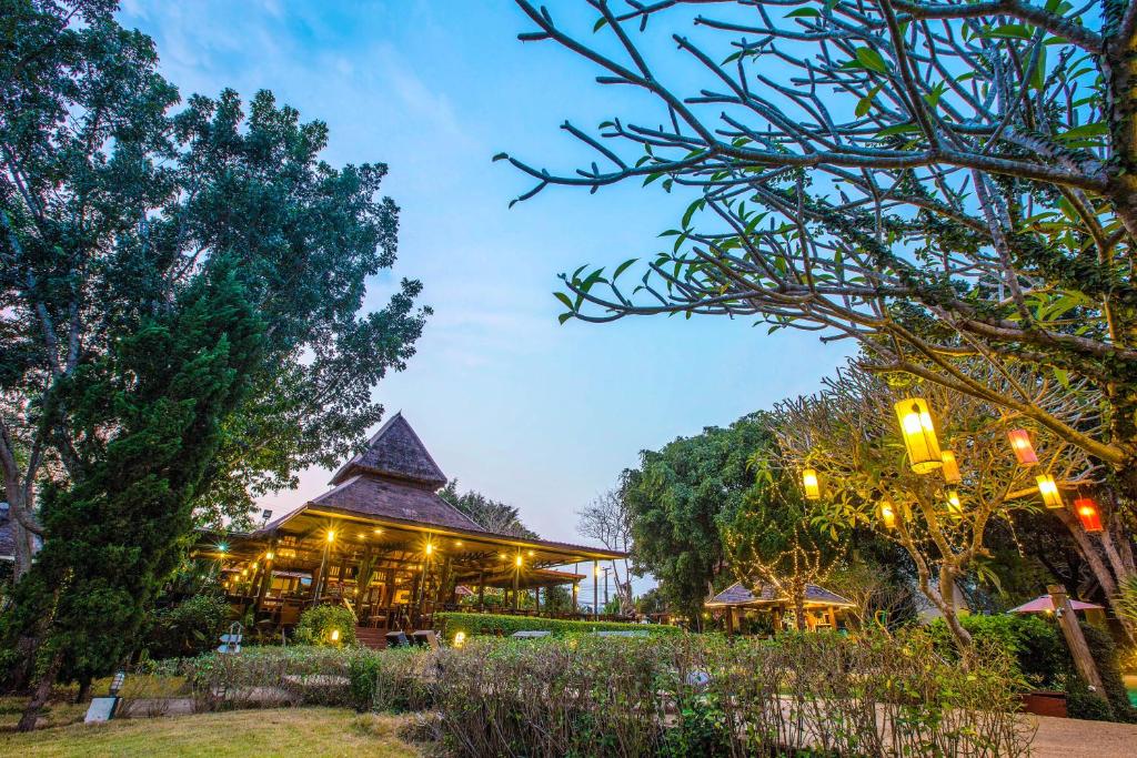 Zahrada ubytování Belle Villa Resort, Pai